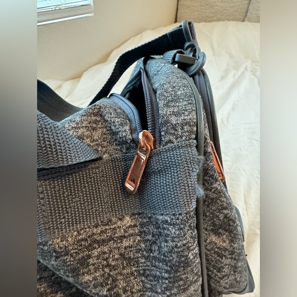 Adidas Gym Duffle Bag - Loved On - Picture 10 of 11